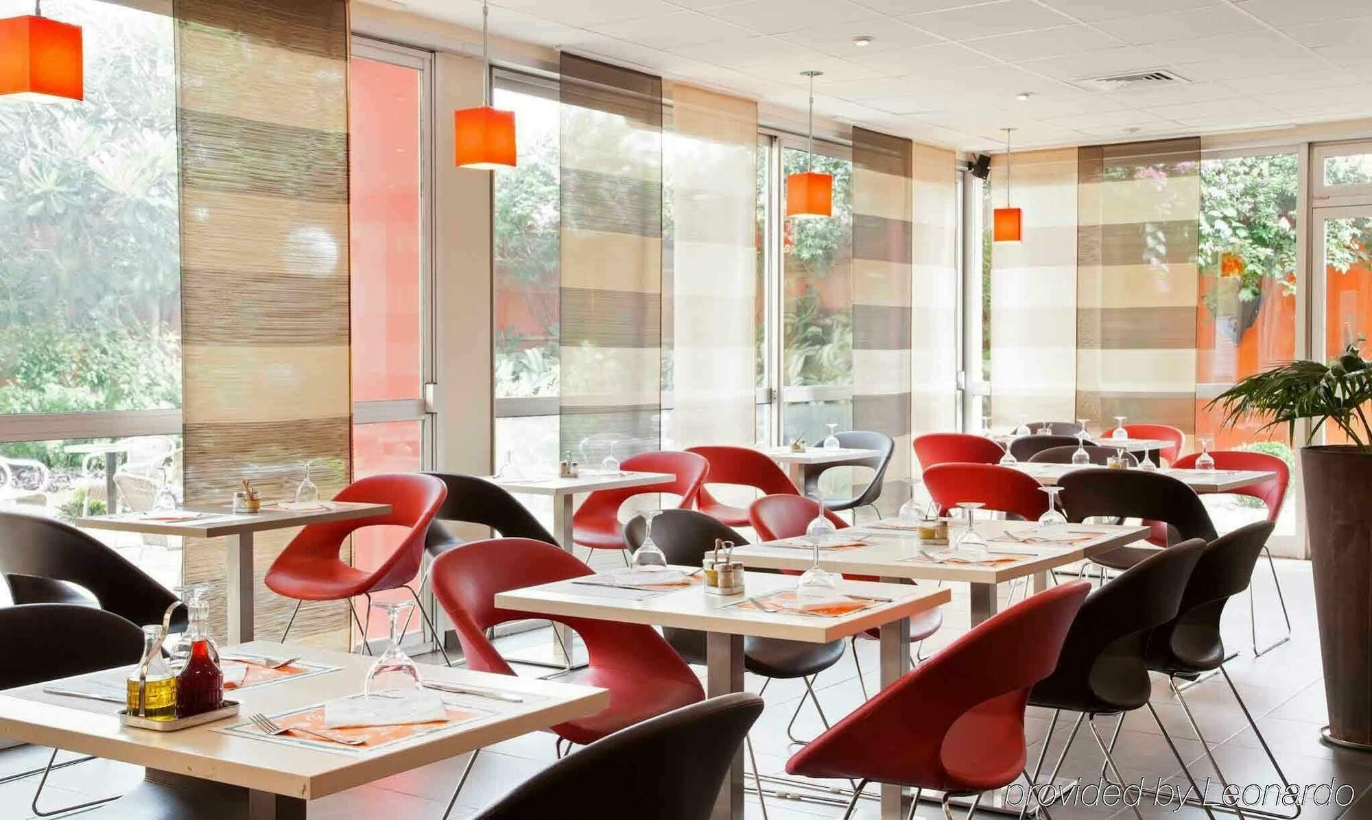 Ibis Styles Abidjan Marcory 호텔 레스토랑 사진